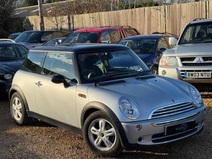 MINI Hatch 1.6 Cooper CVT Euro 4 3dr