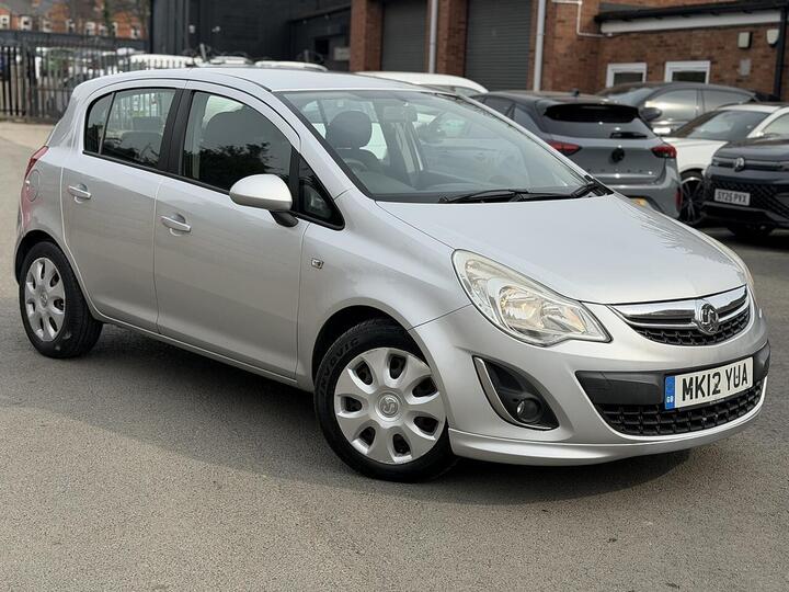 Vauxhall Corsa 1.2i EcoFLEX 16V Exclusiv Euro 5 (s/s) 5dr (A/C) Vauxhall Corsa 1.2i EcoFLEX 16V Exclusiv Euro 5 (s/s) 5dr (A/C)
