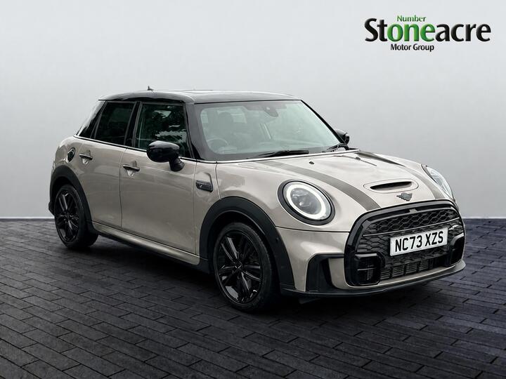 MINI Hatch 2.0 Cooper S Sport Steptronic Euro 6 (s/s) 5dr
