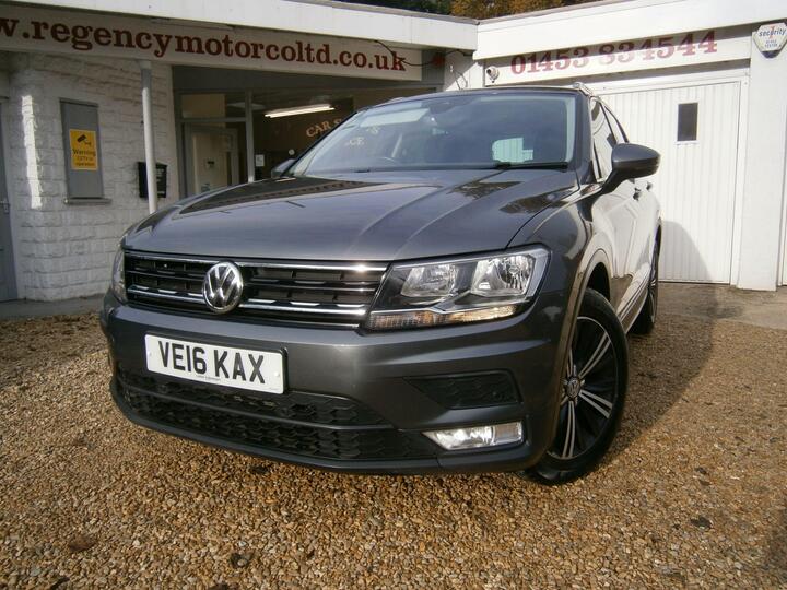 Volkswagen Tiguan 2.0 TDI BlueMotion Tech SE Euro 6 (s/s) 5dr