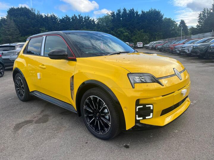 Renault 5 E-Tech Electric Comfort Range 52kWh Iconic Five Auto 5dr