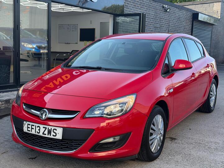 Vauxhall Astra 1.7 CDTi EcoFLEX ES Euro 5 (s/s) 5dr
