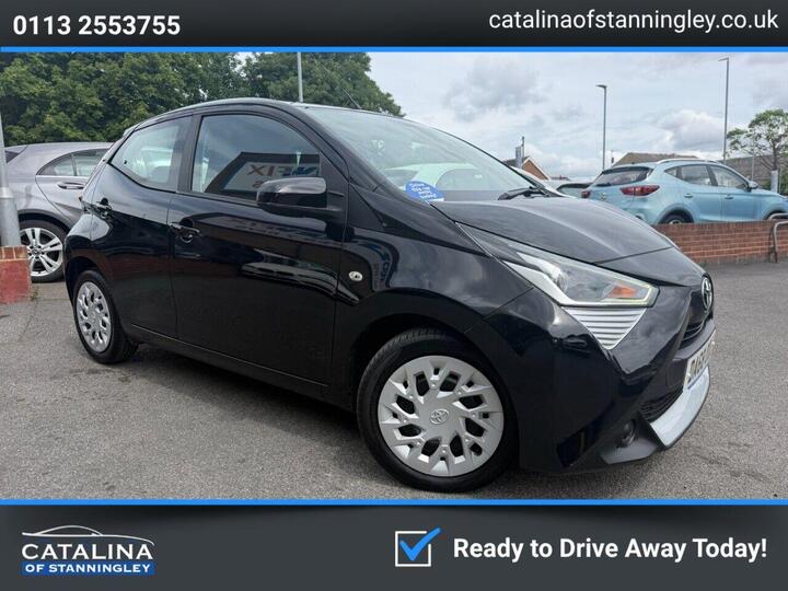 Toyota AYGO 1.0 VVT-i X-play Euro 6 5dr