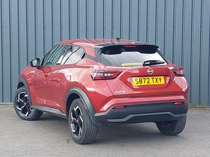 Nissan Juke 1.0 DIG-T N-Connecta Euro 6 (s/s) 5dr Nissan Juke 1.0 DIG-T N-Connecta Euro 6 (s/s) 5dr