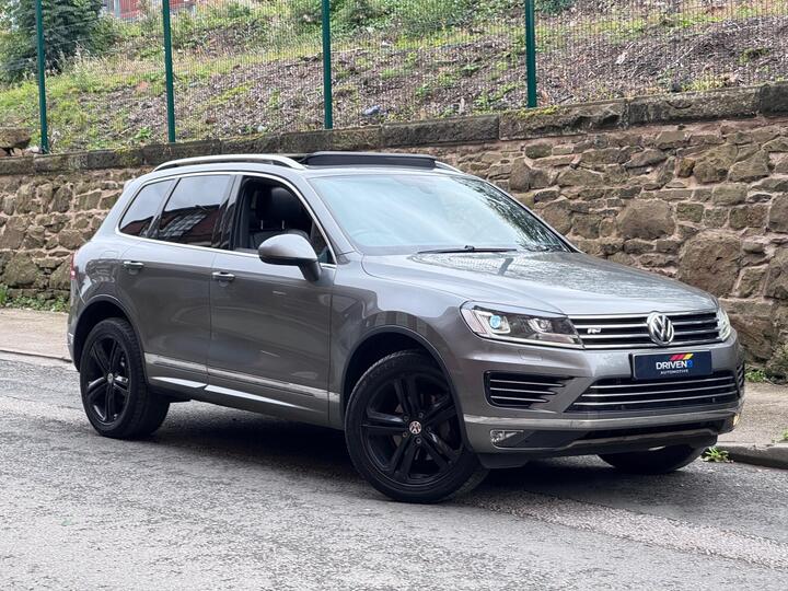 Volkswagen Touareg 3.0 TDI V6 R-Line Tiptronic 4WD Euro 6 (s/s) 5dr
