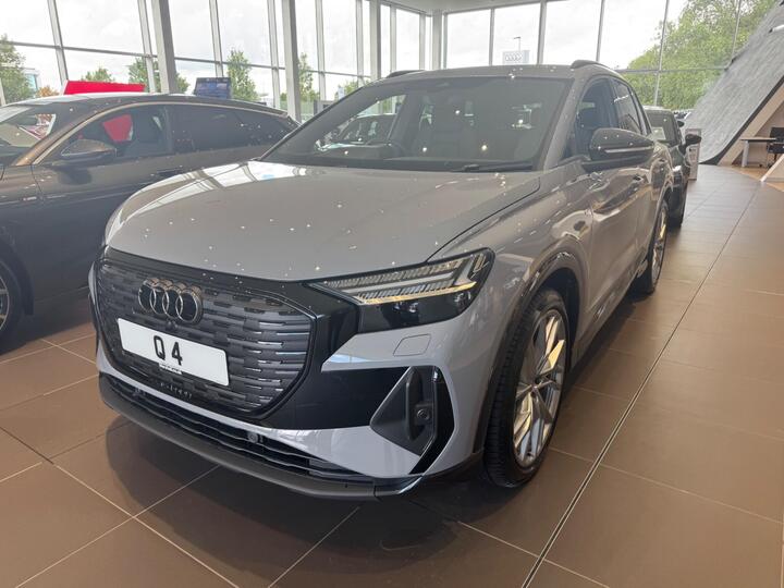 Audi Q4 E-tron 45 Black Edition Auto 5dr 82kWh