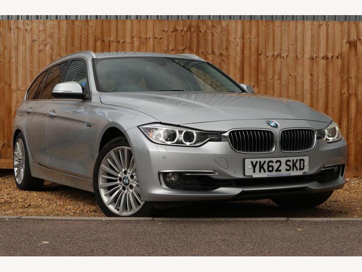 BMW 3 Series 2.0 328i Luxury Touring Auto Euro 5 (s/s) 5dr