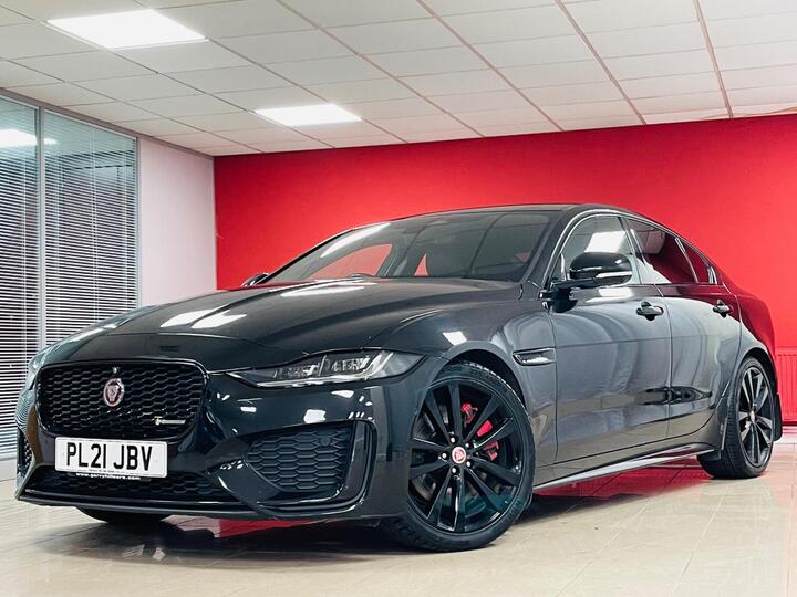 Jaguar XE 2.0 D200 MHEV R-Dynamic Black Auto Euro 6 (s/s) 4dr