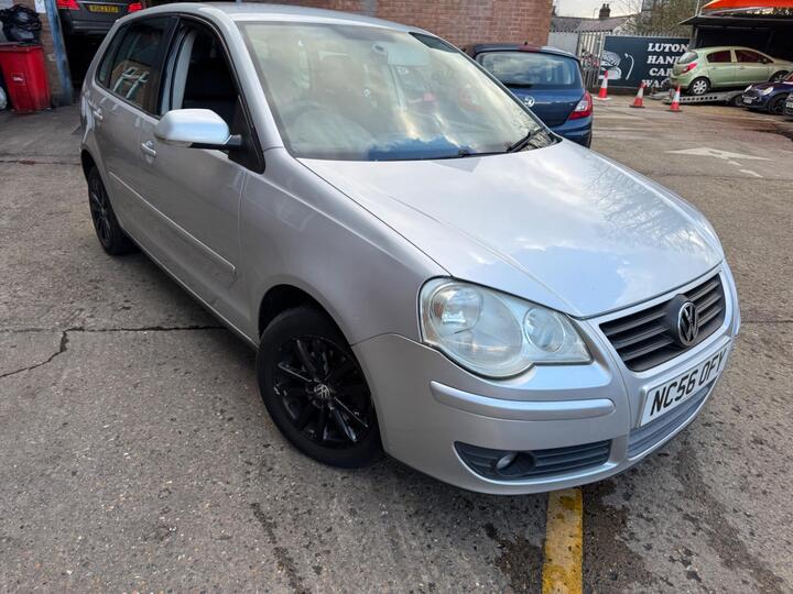Volkswagen Polo 1.2 S 5dr Volkswagen Polo 1.2 S 5dr