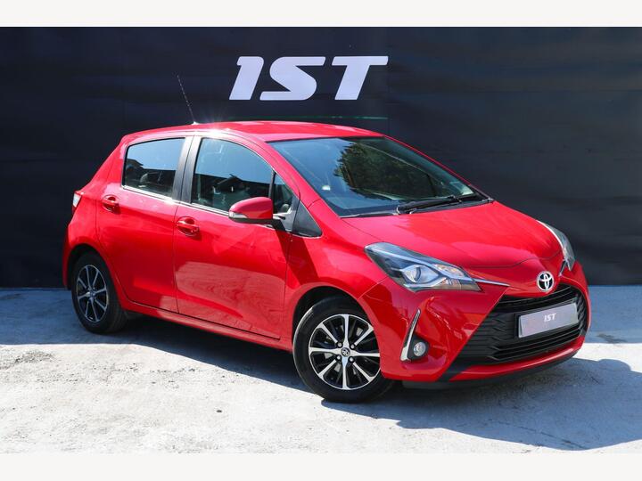 Toyota Yaris 1.5 VVT-i Icon Tech Euro 6 5dr