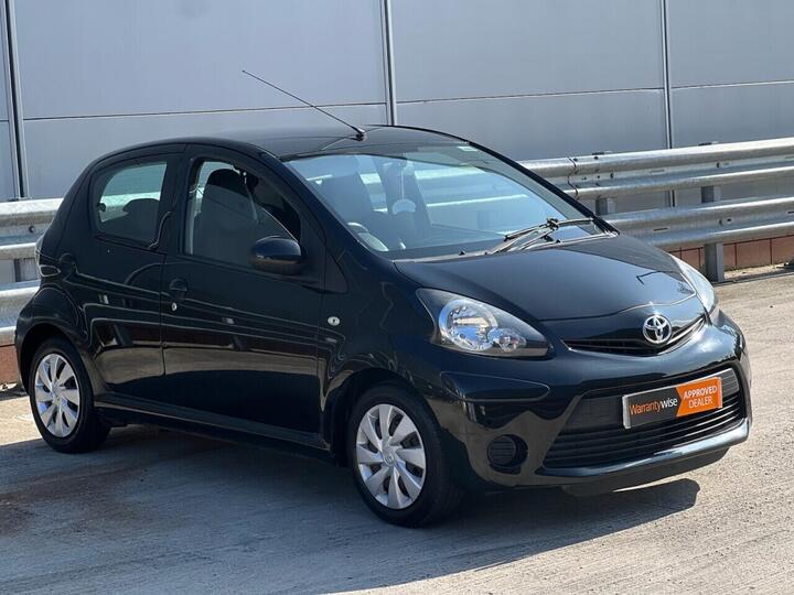 Toyota AYGO 1.0 VVT-i Ice Euro 5 5dr