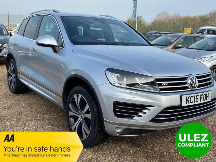 Volkswagen TOUAREG 3.0 TDI V6 BlueMotion Tech R-Line Tiptronic 4WD Euro 6 (s/s) 5dr