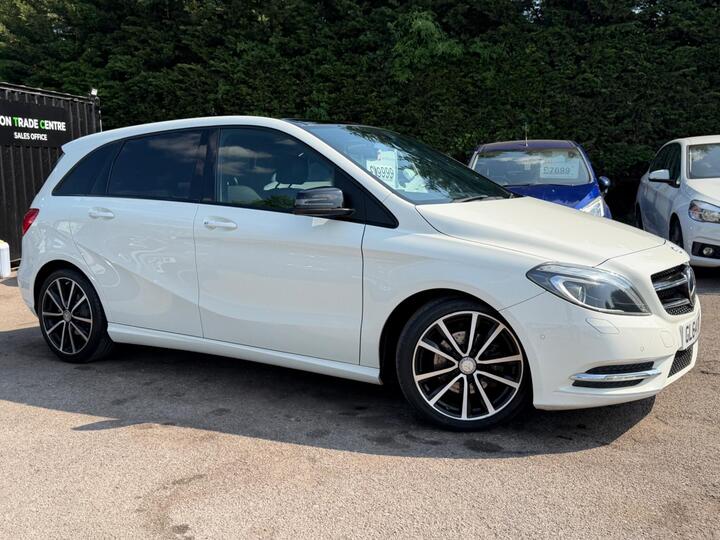 Mercedes-Benz B Class 1.8 B200 CDI Sport 7G-DCT Euro 5 (s/s) 5dr