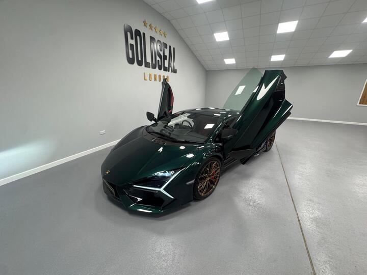 Lamborghini Revuelto 6.5 V12 HPEV 3.8kWh AMT 4WD Euro 6 2dr
