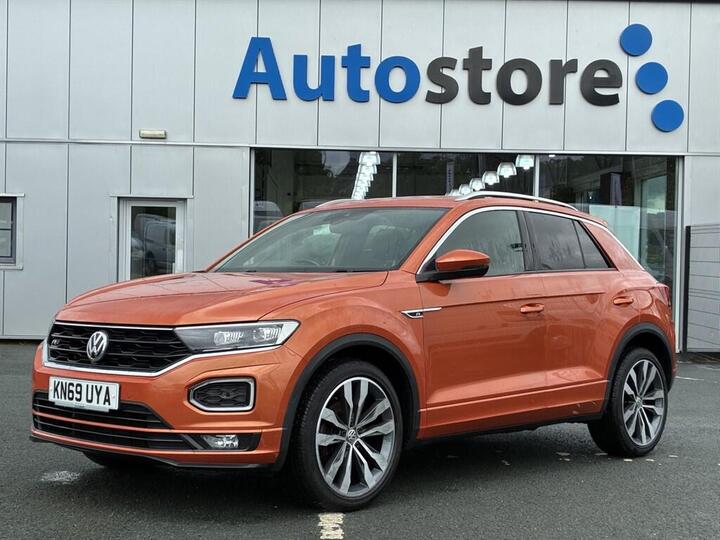 Volkswagen T-Roc 2.0 TDI R-Line Euro 6 (s/s) 5dr Volkswagen T-Roc 2.0 TDI R-Line Euro 6 (s/s) 5dr