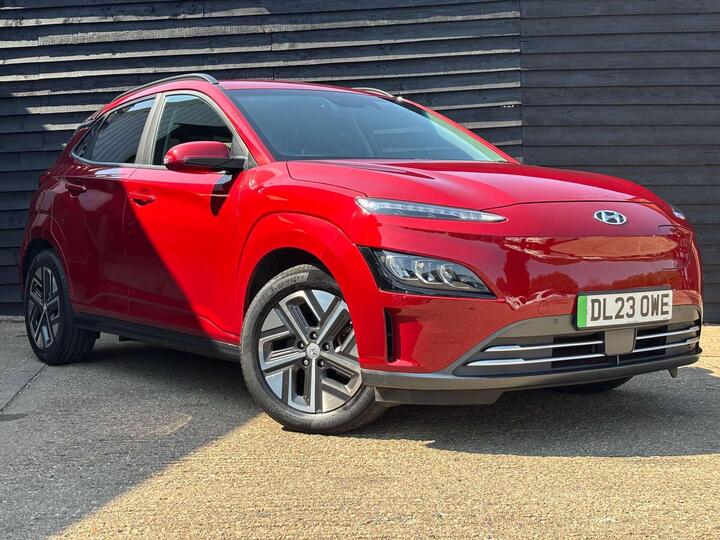 Hyundai KONA 39kWh Premium Auto 5dr (10.5kW Charger)