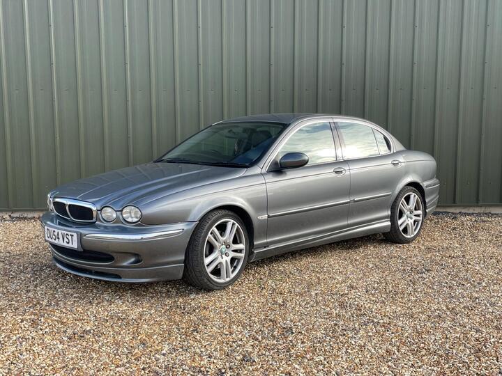 Jaguar X-Type 2.5 V6 SE (AWD) 4dr Jaguar X-Type 2.5 V6 SE (AWD) 4dr