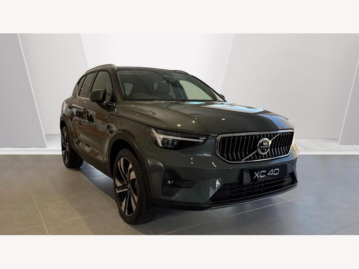 Volvo XC40 2.0 B4 MHEV Ultra Bright DCT Auto Euro 6 (s/s) 5dr