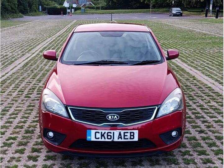 Kia ProCeed 1.6 2 Auto Euro 5 3dr