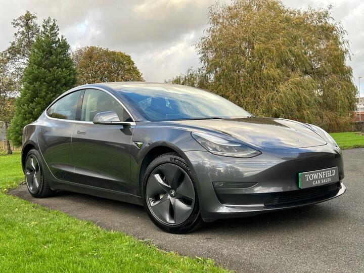 Tesla Model 3 Standard Range Plus Auto RWD 4dr