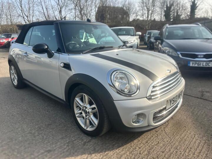 MINI Convertible 1.6 Cooper D Euro 5 (s/s) 2dr