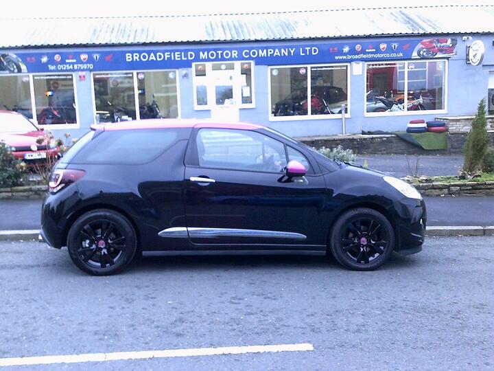 Citroen DS3 1.6 VTi DStyle Pink Euro 5 3dr Citroen DS3 1.6 VTi DStyle Pink Euro 5 3dr