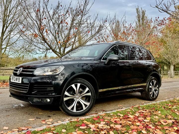 Volkswagen Touareg 3.0 TDI V6 BlueMotion Tech Altitude Tiptronic 4WD Euro 5 (s/s) 5dr Volkswagen Touareg 3.0 TDI V6 BlueMotion Tech Altitude Tiptronic 4WD Euro 5 (s/s) 5dr