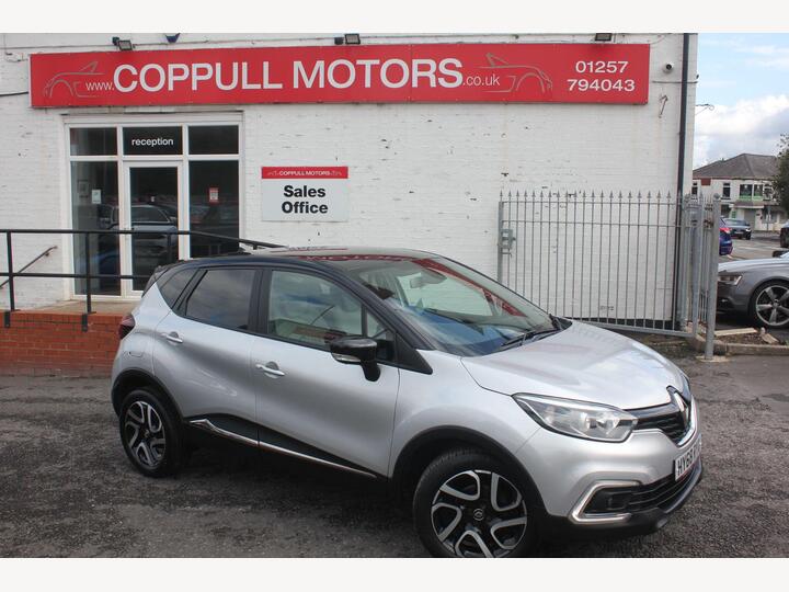 Renault Captur 0.9 TCe ENERGY Iconic Euro 6 (s/s) 5dr