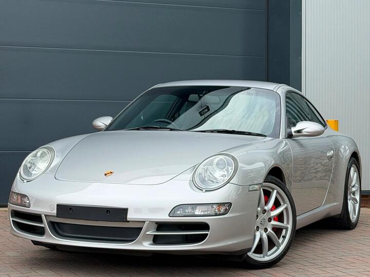 Porsche 911 3.8 997 Carrera S 2dr
