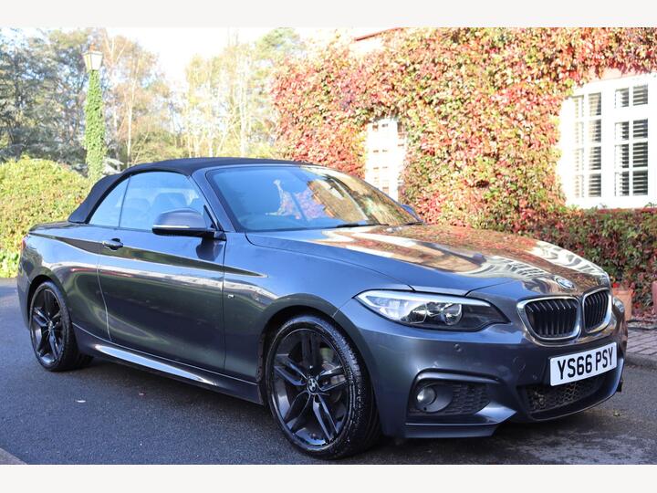 BMW 2 Series 2.0 220i M Sport Auto Euro 6 (s/s) 2dr BMW 2 Series 2.0 220i M Sport Auto Euro 6 (s/s) 2dr