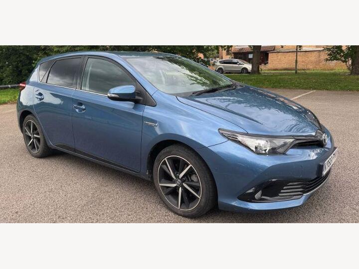 Toyota AURIS 1.8 VVT-h Design CVT Euro 6 (s/s) 5dr