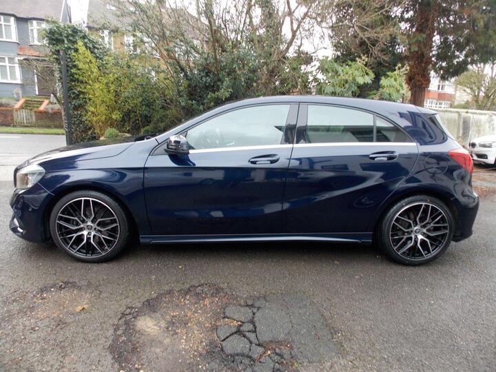 Mercedes-Benz A Class 2.1 A200d AMG Line (Executive) 7G-DCT Euro 6 (s/s) 5dr