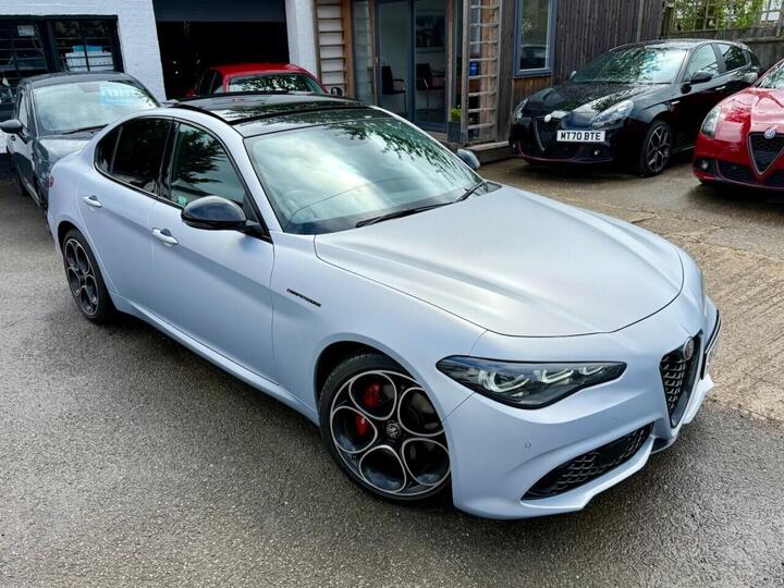 Alfa Romeo GIULIA 2.0T Competizione Auto Euro 6 (s/s) 4dr