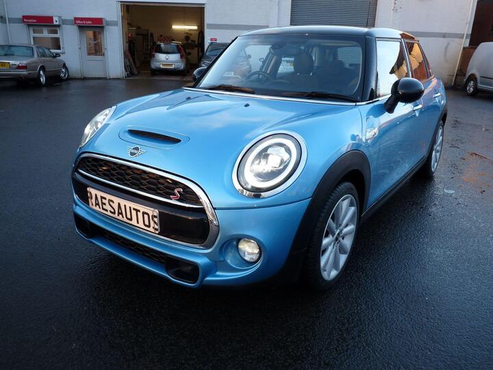 MINI Hatch 2.0 Cooper S Euro 6 (s/s) 5dr