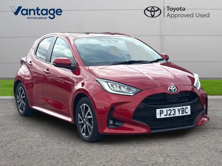 Toyota Yaris 1.5 VVT-h Design E-CVT Euro 6 (s/s) 5dr