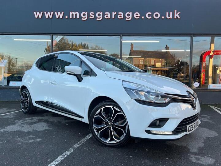 Renault Clio 0.9 TCe Iconic Euro 6 (s/s) 5dr