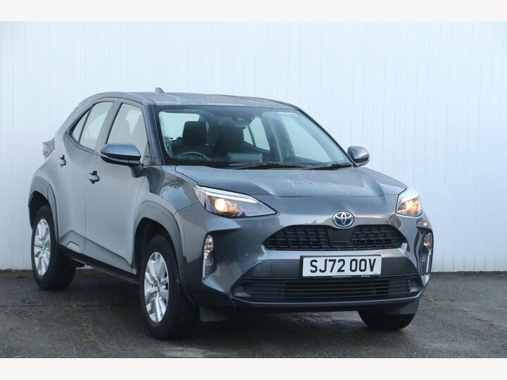 Toyota Yaris Cross 1.5 VVT-h Icon E-CVT Euro 6 (s/s) 5dr Toyota Yaris Cross 1.5 VVT-h Icon E-CVT Euro 6 (s/s) 5dr