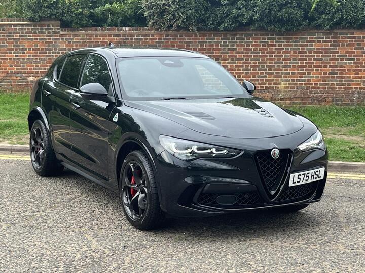 Alfa Romeo Stelvio 2.9 V6 Bi-Turbo Quadrifoglio Auto Q4 AWD Euro 6 (s/s) 5dr Alfa Romeo Stelvio 2.9 V6 Bi-Turbo Quadrifoglio Auto Q4 AWD Euro 6 (s/s) 5dr