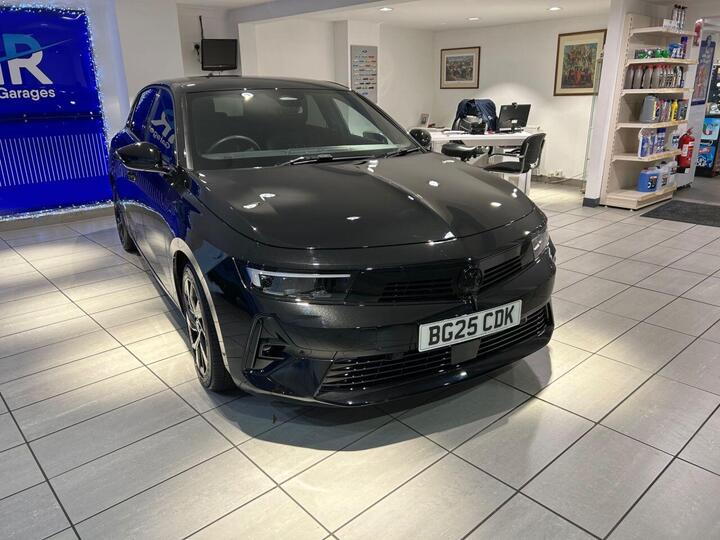 Vauxhall ASTRA 1.2 Turbo GS Auto Euro 6 (s/s) 5dr