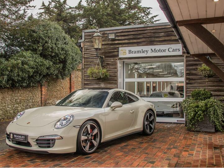 Porsche 911 3.8 991 50th Anniversary Edition PDK Euro 5 (s/s) 2dr