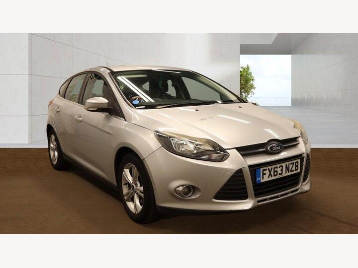 Ford Focus 1.6 Zetec Powershift Euro 5 5dr