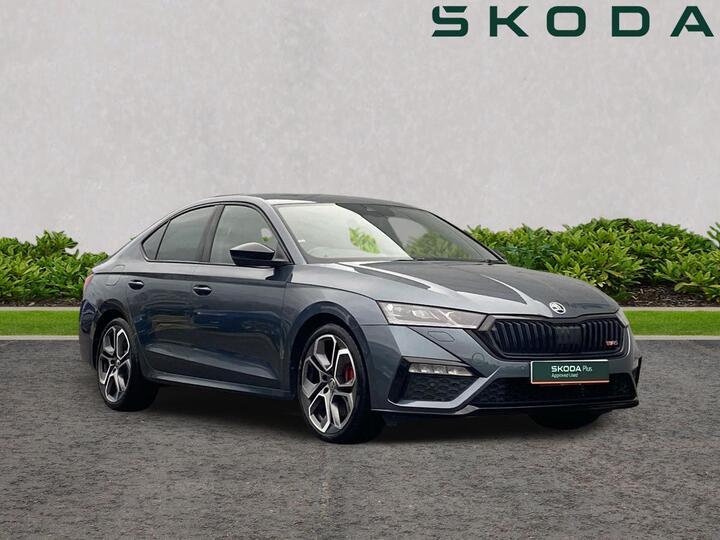 Skoda Octavia 2.0 TSI VRS Euro 6 (s/s) 5dr Skoda Octavia 2.0 TSI VRS Euro 6 (s/s) 5dr