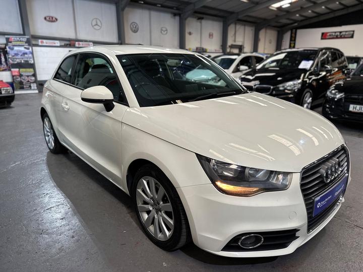 Audi A1 1.6 TDI Sport Euro 5 (s/s) 3dr