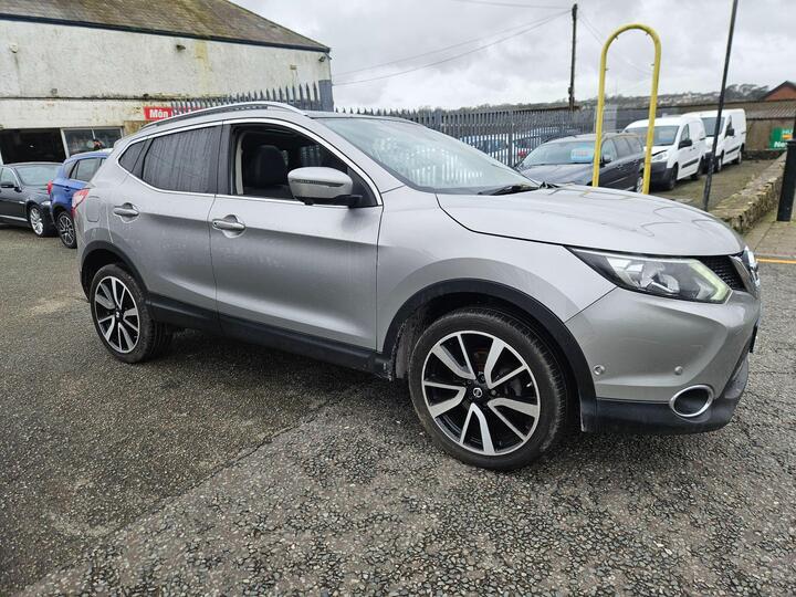 Nissan Qashqai 1.2 DIG-T Tekna XTRON 2WD Euro 6 (s/s) 5dr Nissan Qashqai 1.2 DIG-T Tekna XTRON 2WD Euro 6 (s/s) 5dr