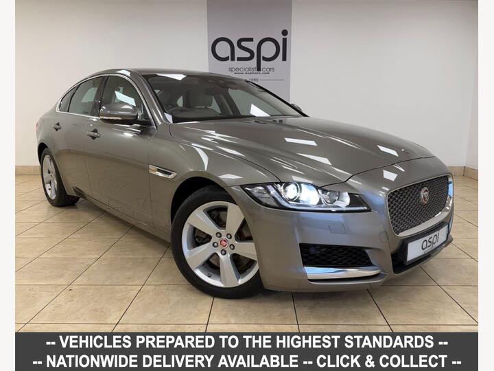 Jaguar XF 2.0i Portfolio Auto AWD Euro 6 (s/s) 4dr