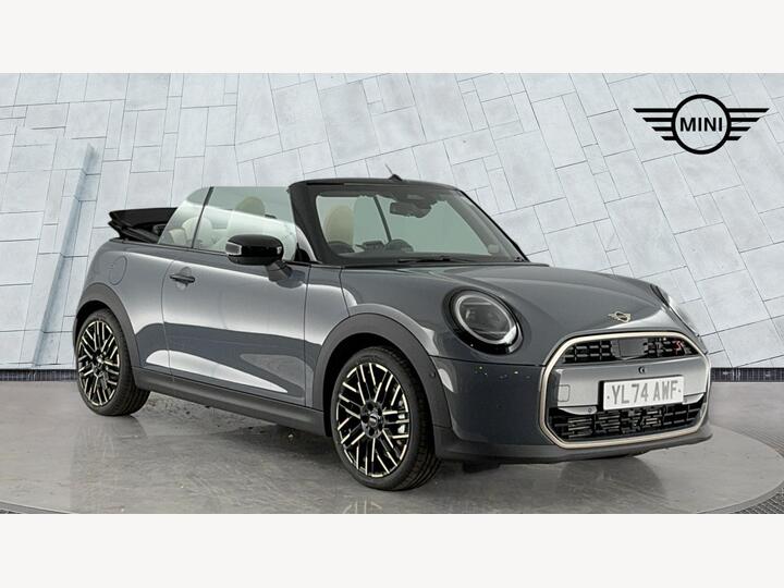 MINI Convertible 2.0S Exclusive Steptronic Euro 6 (s/s) 2dr