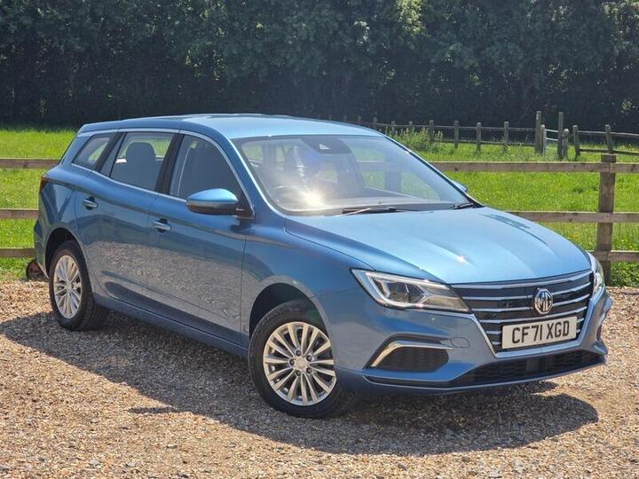 MG MG5 61.1kWh Excite Long Range Auto 5dr