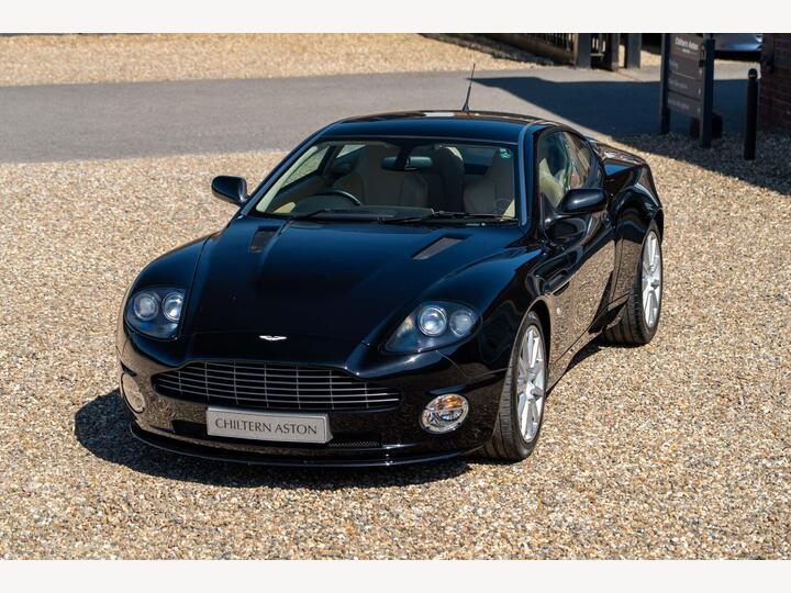 Aston Martin Vanquish 5.9 S 2dr Aston Martin Vanquish 5.9 S 2dr