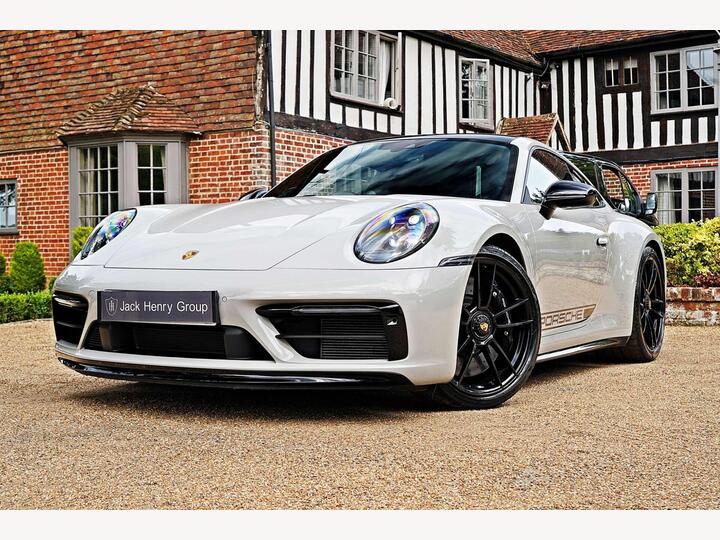 Porsche 911 3.0T 992 Carrera 4 GTS PDK 4WD Euro 6 (s/s) 2dr