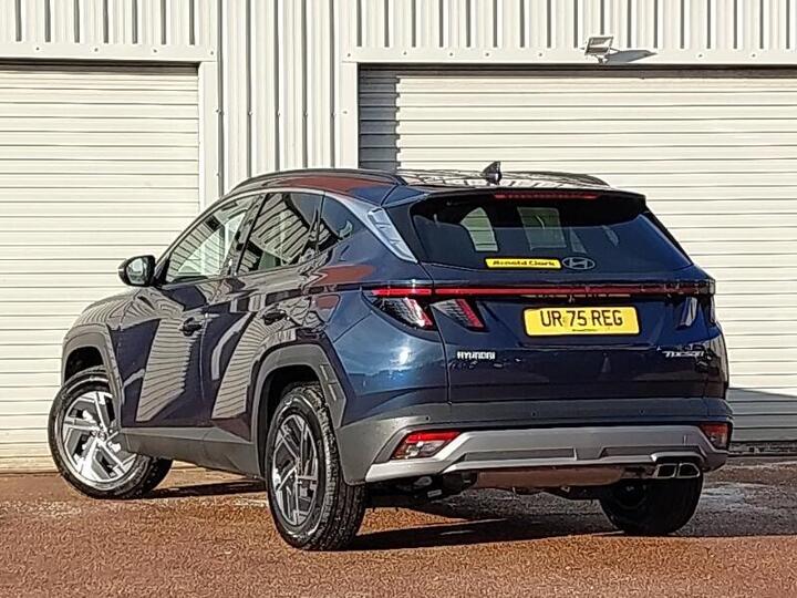 Hyundai TUCSON 1.6 T-GDi Advance Euro 6 (s/s) 5dr Hyundai TUCSON 1.6 T-GDi Advance Euro 6 (s/s) 5dr